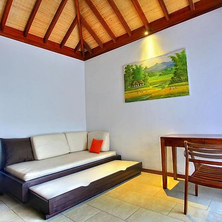 Villa Esperanto Seminyak エクステリア 写真