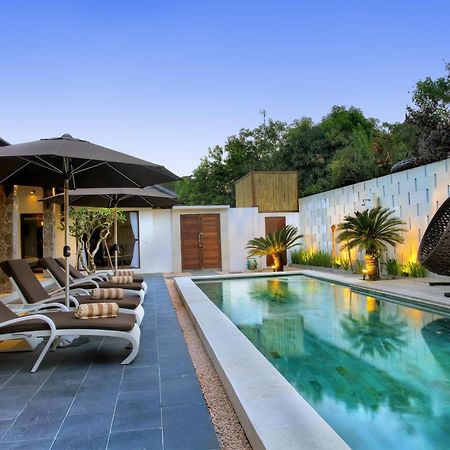 Villa Esperanto Seminyak エクステリア 写真